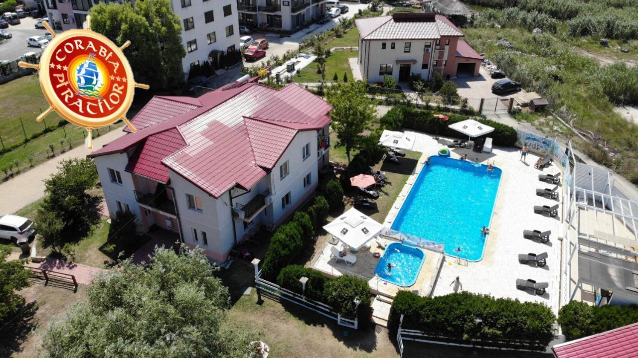 Club De Vacanta Corabia Piratilor-Mamaia Nord Navodari Bagian luar foto