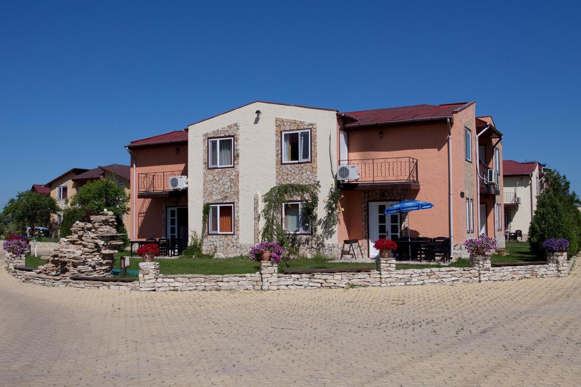 Club De Vacanta Corabia Piratilor-Mamaia Nord Navodari Bagian luar foto