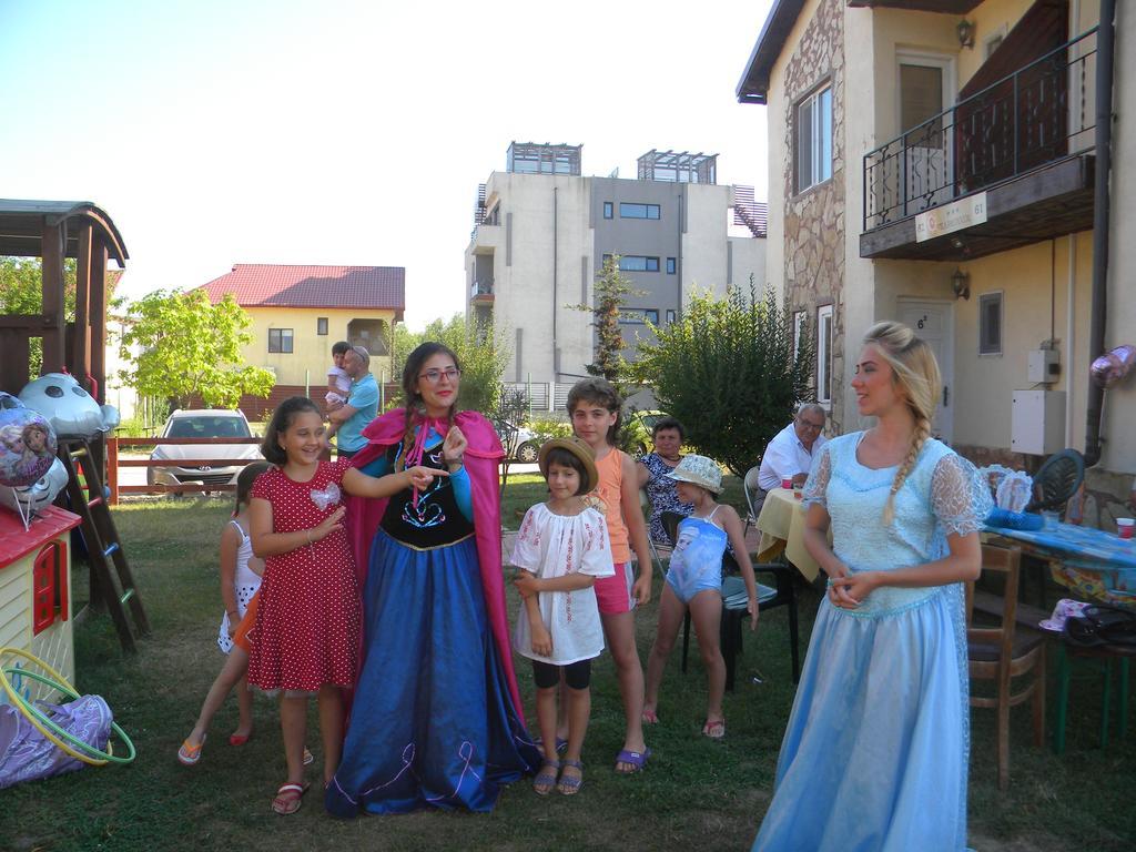Club De Vacanta Corabia Piratilor-Mamaia Nord Navodari Bagian luar foto