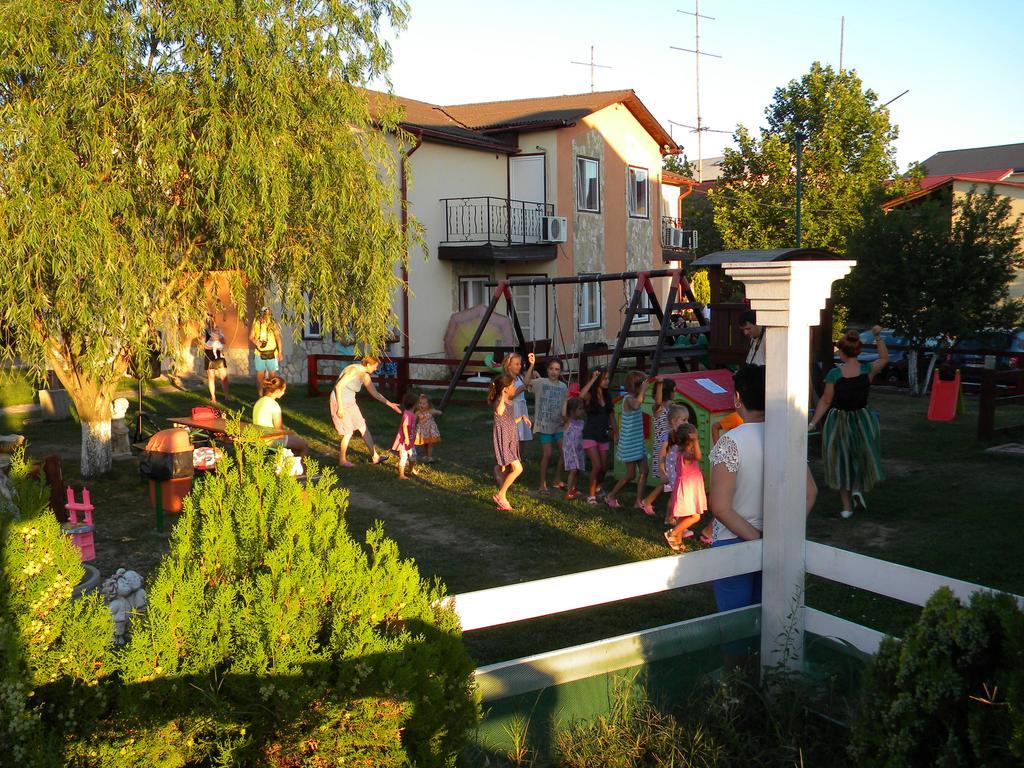 Club De Vacanta Corabia Piratilor-Mamaia Nord Navodari Bagian luar foto