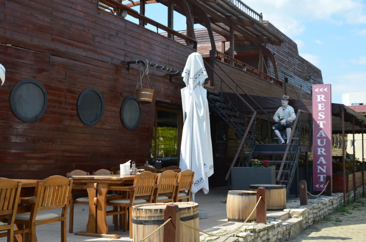 Club De Vacanta Corabia Piratilor-Mamaia Nord Navodari Bagian luar foto